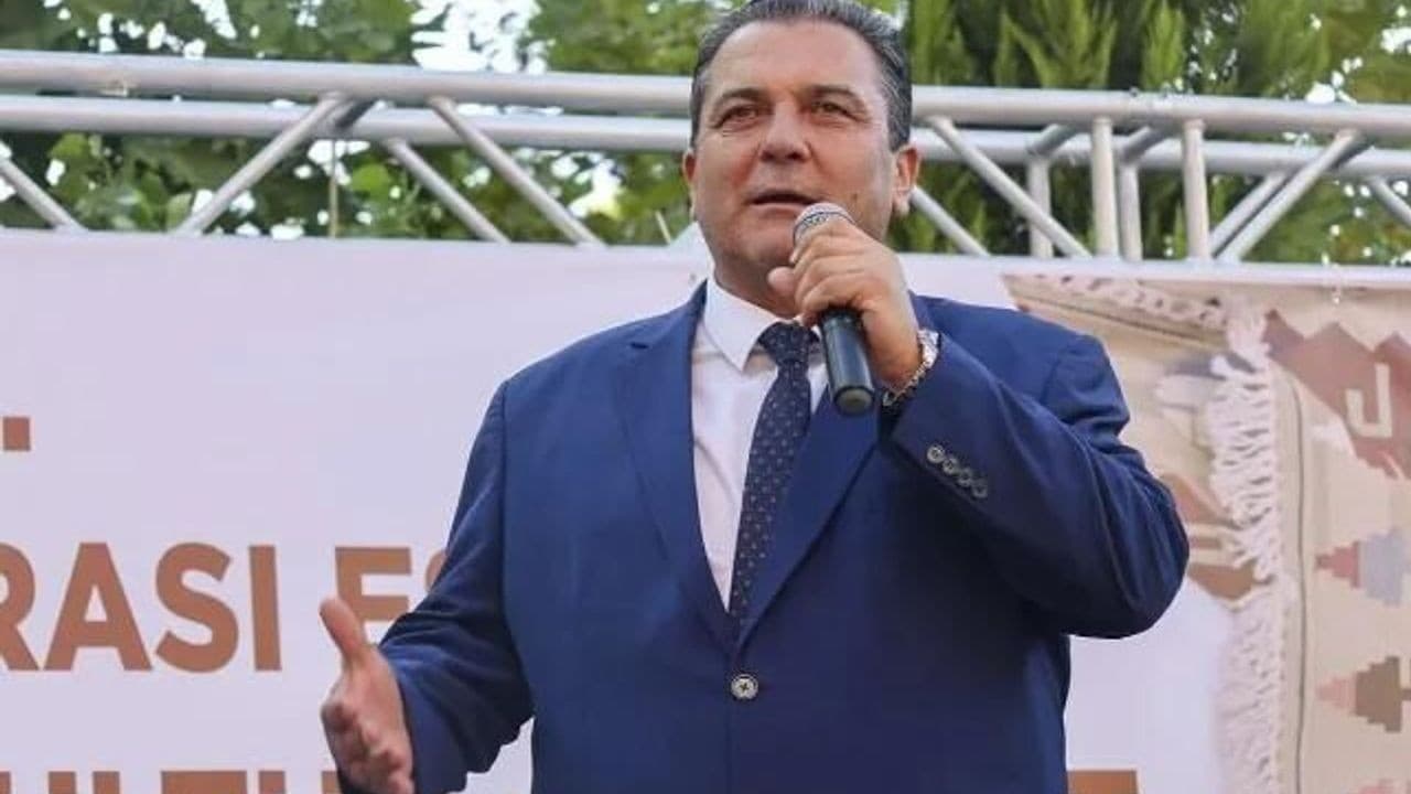 Uşak Eşme'de İrtikap Operasyonu: Başkan Yılmaz Tozan Gözaltında