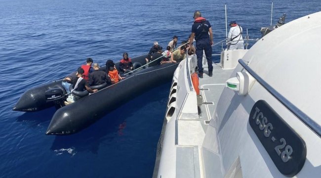 Çanakkale açıklarında 56 kaçak göçmen kurtarıldı